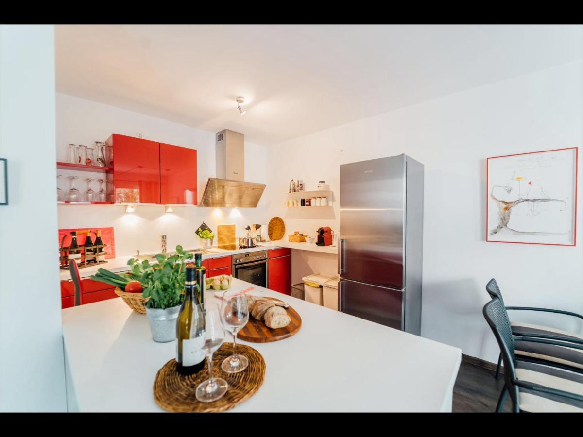 Weinreisedomizil Mit Eigenem Garten Und Parkplatz Apartment *