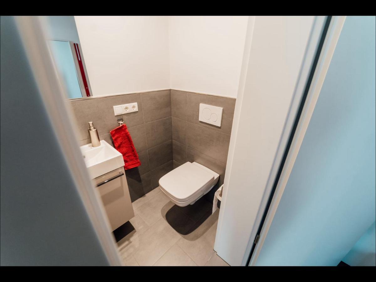 Apartment Weinreisedomizil Mit Eigenem Garten Und Parkplatz